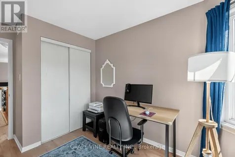 21 Fieldberry Private Ottawa ON K2J 5E8