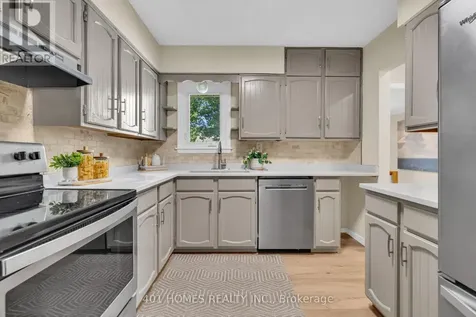 3711 Dandurand Boulevard Windsor ON N9E 2G4