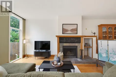 595 Besserer Street Ottawa ON K1N 6C8
