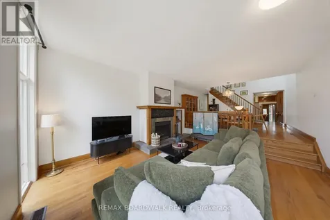 595 Besserer Street Ottawa ON K1N 6C8