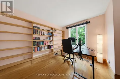 595 Besserer Street Ottawa ON K1N 6C8