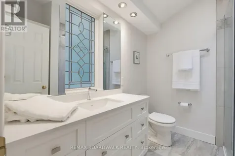 595 Besserer Street Ottawa ON K1N 6C8