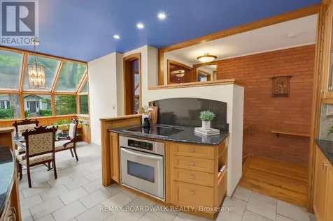 595 Besserer Street Ottawa ON K1N 6C8