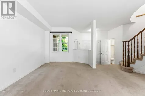 326 Applecross Crescent Ottawa ON K2K 0C4