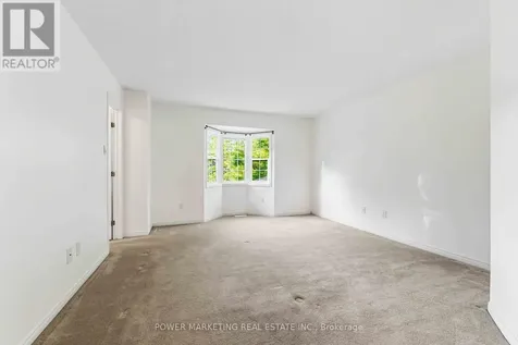 326 Applecross Crescent Ottawa ON K2K 0C4