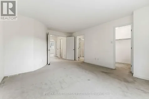 326 Applecross Crescent Ottawa ON K2K 0C4