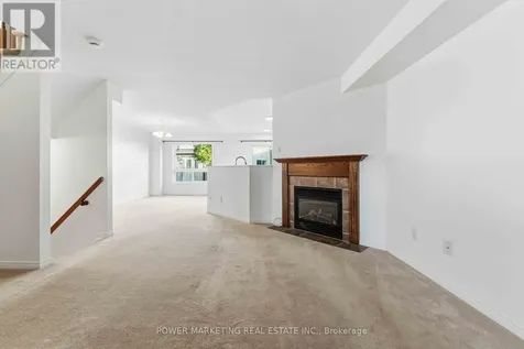 326 Applecross Crescent Ottawa ON K2K 0C4