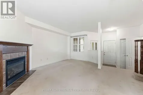 326 Applecross Crescent Ottawa ON K2K 0C4