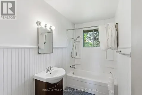 29 Bayview Lane Smiths Falls ON K7A 5B8