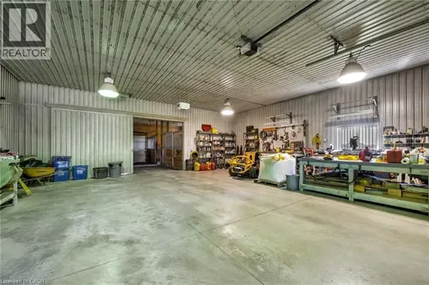 420 Ridge Stoney Creek ON L8J 2Y5