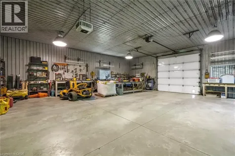 420 Ridge Stoney Creek ON L8J 2Y5