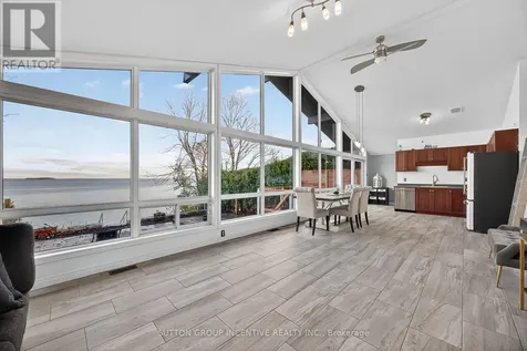 211 Moon Point Drive Oro-medonte ON L3V 6H1