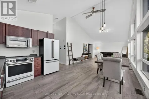 211 Moon Point Drive Oro-medonte ON L3V 6H1