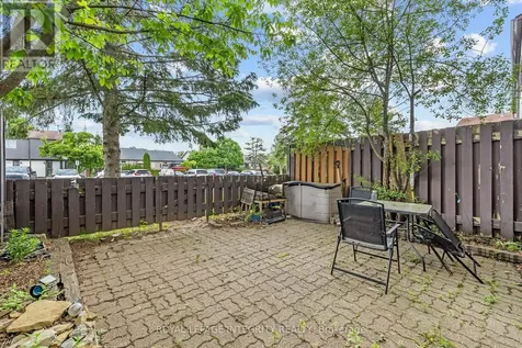 3565 Aladdin Lane Ottawa ON K1T 1E1