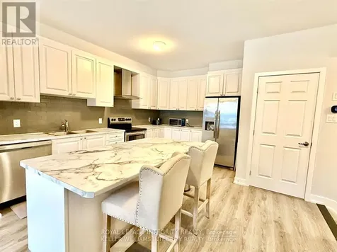 237 Anyolite Private Ottawa ON K2J 7J3