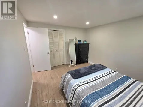 130 Champlain Crescent Kitchener ON N2B 2Y6