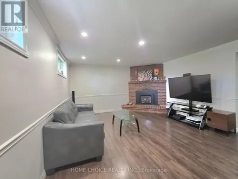 130 Champlain Crescent Kitchener ON N2B 2Y6