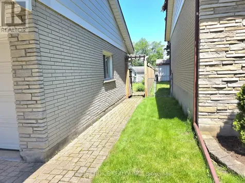 130 Champlain Crescent Kitchener ON N2B 2Y6