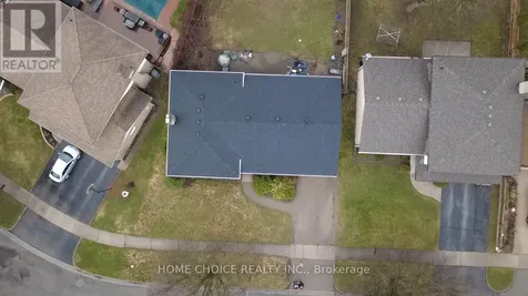 130 Champlain Crescent Kitchener ON N2B 2Y6