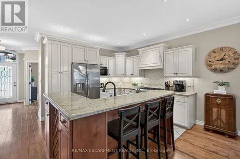 6 Southwood Crescent Haldimand ON N3W 0A7
