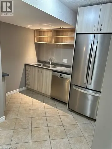 87 Maitland Street Kitchener ON N2R 1V3