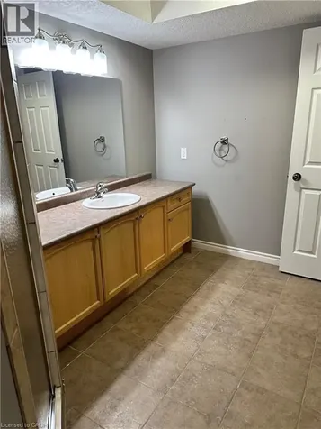 87 Maitland Street Kitchener ON N2R 1V3