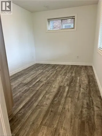 87 Maitland Street Kitchener ON N2R 1V3