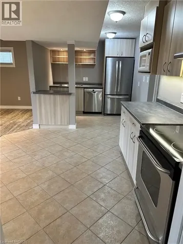 87 Maitland Street Kitchener ON N2R 1V3