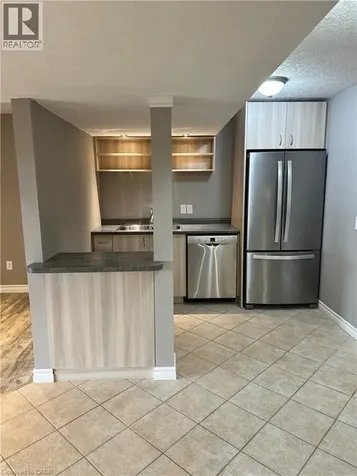 87 Maitland Street Kitchener ON N2R 1V3
