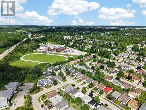 35 Courtney Crescent Orillia ON L3V 7Y3