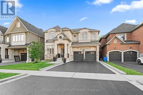 106 Forest Grove Court Aurora ON L4G 3G4