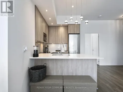 99 Eagle Rock Way Vaughan ON L6A 5A7
