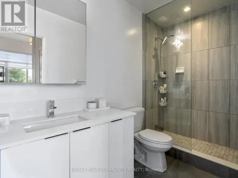 99 Eagle Rock Way Vaughan ON L6A 5A7