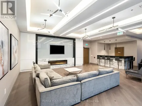 99 Eagle Rock Way Vaughan ON L6A 5A7