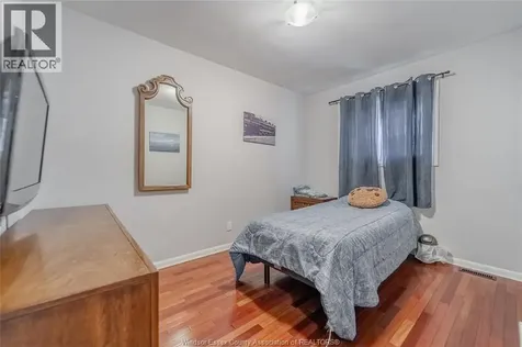 2522 Armstrong Avenue Windsor ON N8T 2E8