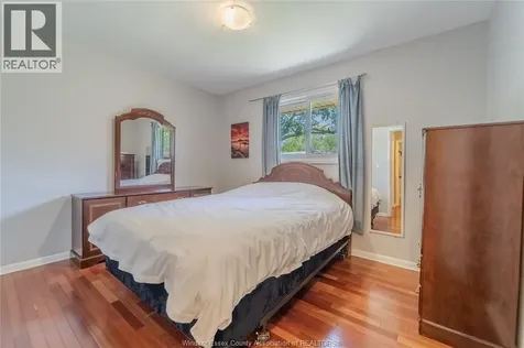 2522 Armstrong Avenue Windsor ON N8T 2E8