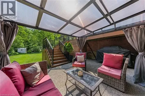 5 Mays Crescent Waterdown ON L8B 0G4