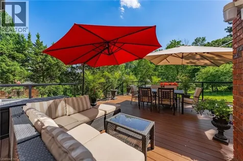 5 Mays Crescent Waterdown ON L8B 0G4