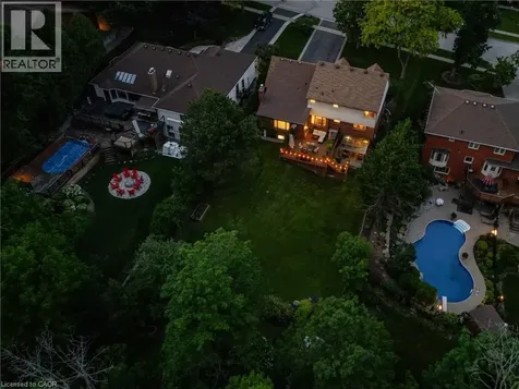 5 Mays Crescent Waterdown ON L8B 0G4