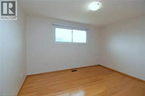 68 Tindale Court Hamilton ON L8K 6C7