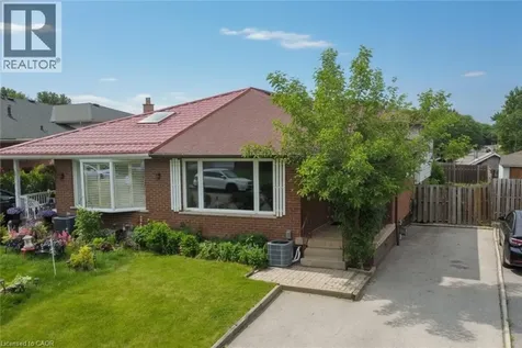 68 Tindale Court Hamilton ON L8K 6C7