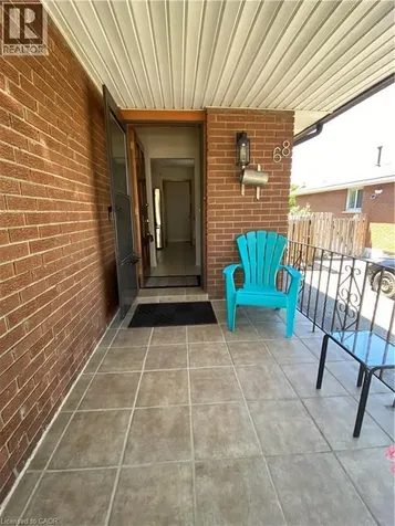 68 Tindale Court Hamilton ON L8K 6C7