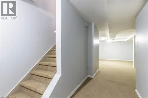 2 Royalwood Court Stoney Creek ON L8E 4Y9