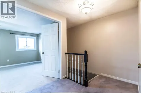 2 Royalwood Court Stoney Creek ON L8E 4Y9