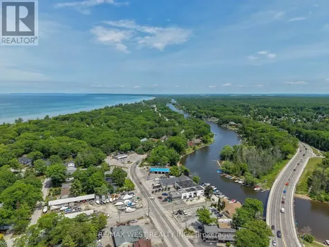 94 28th Street North Wasaga Beach ON L9Z 2E2