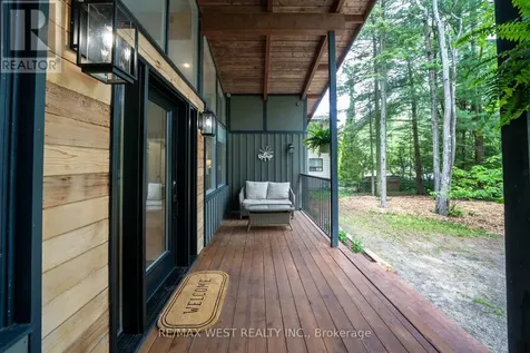 94 28th Street North Wasaga Beach ON L9Z 2E2