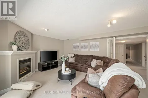 5 Rodney Crescent St. Thomas ON N5R 6E1