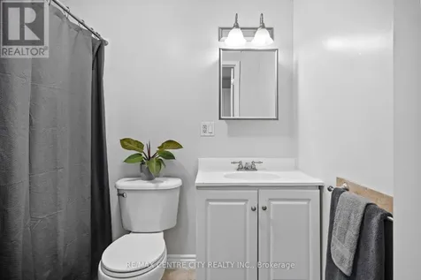 21 Erie Street St. Thomas ON N5R 2M4