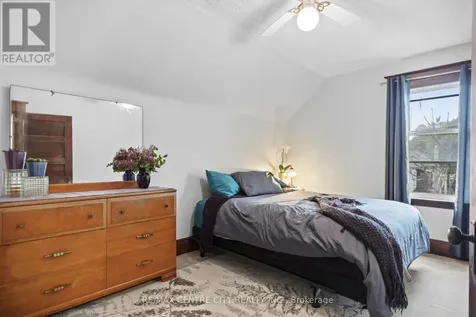 21 Erie Street St. Thomas ON N5R 2M4