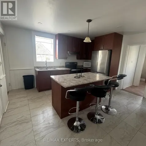 418 Dominion Avenue Midland ON L4L 1P2